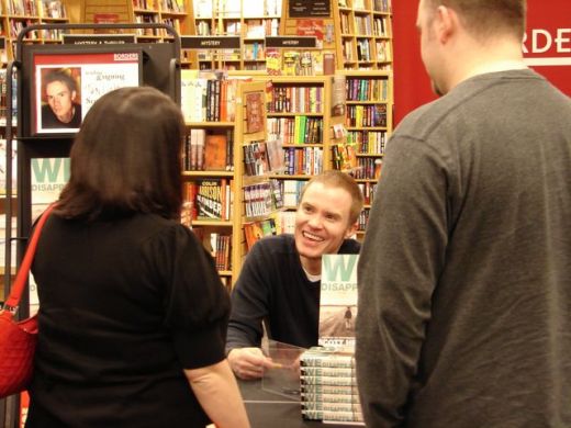 Scott Heim Speaks at Borders, Providence, RI