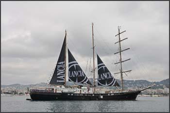 Signora del vento Lancia Boat